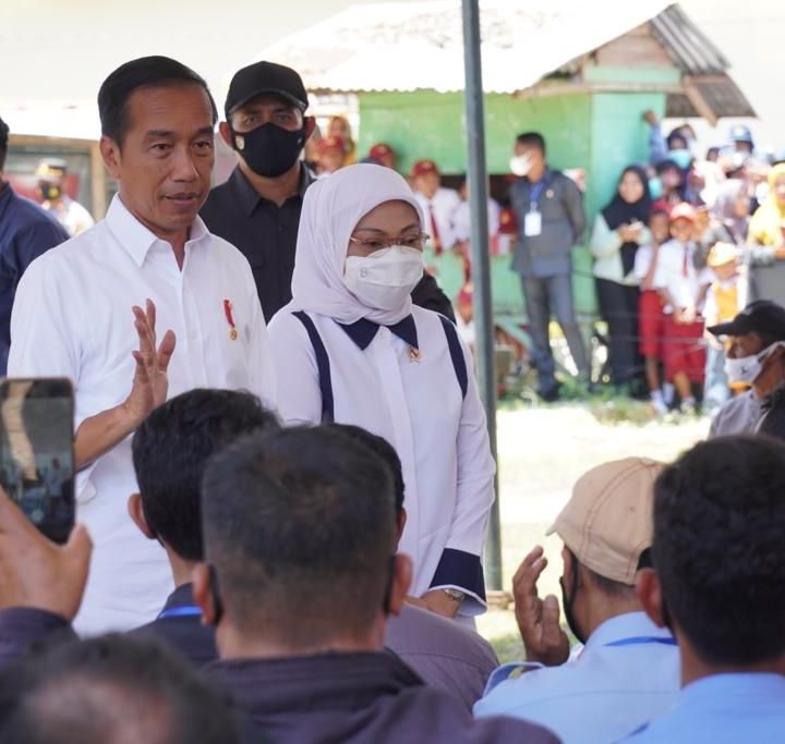 Presiden Meninjau Penyaluran BSU di Sulawesi Tenggara