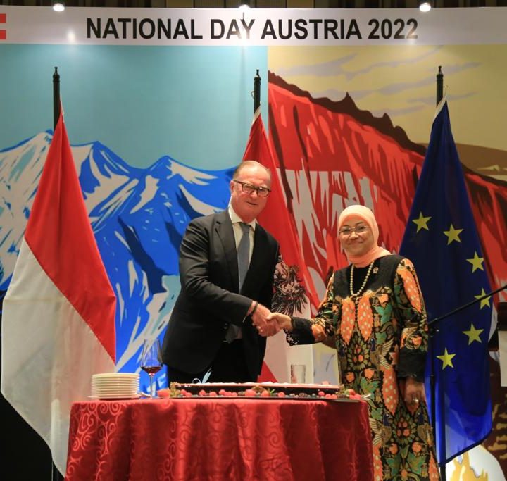 Menaker Puji Jalinan Persahabatan Austria-Indonesia Selama 68 Tahun